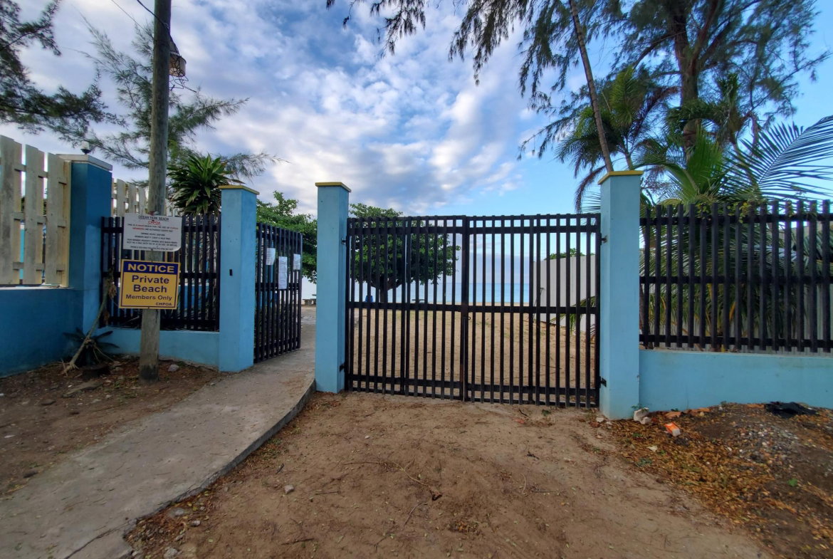 Thirteenth image of 126 Tripoli Drive in Runaway Bay, St. Ann, Jamaica - property is For Sale