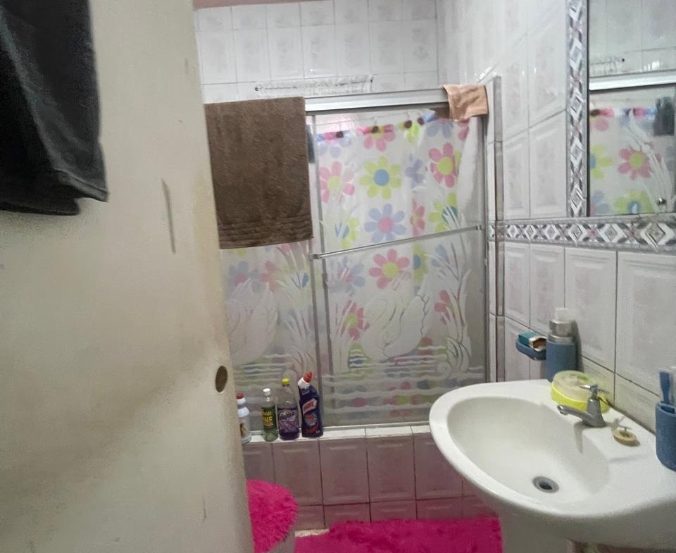 Eighth image of 806-two East Greater Portmore in Greater Portmore, St. Catherine, Jamaica - property is For Sale