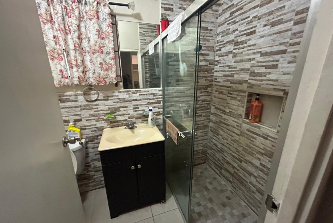 First image of 5-4 Powell Close in Red Hills, St. Andrew, Jamaica - property is For Sale
