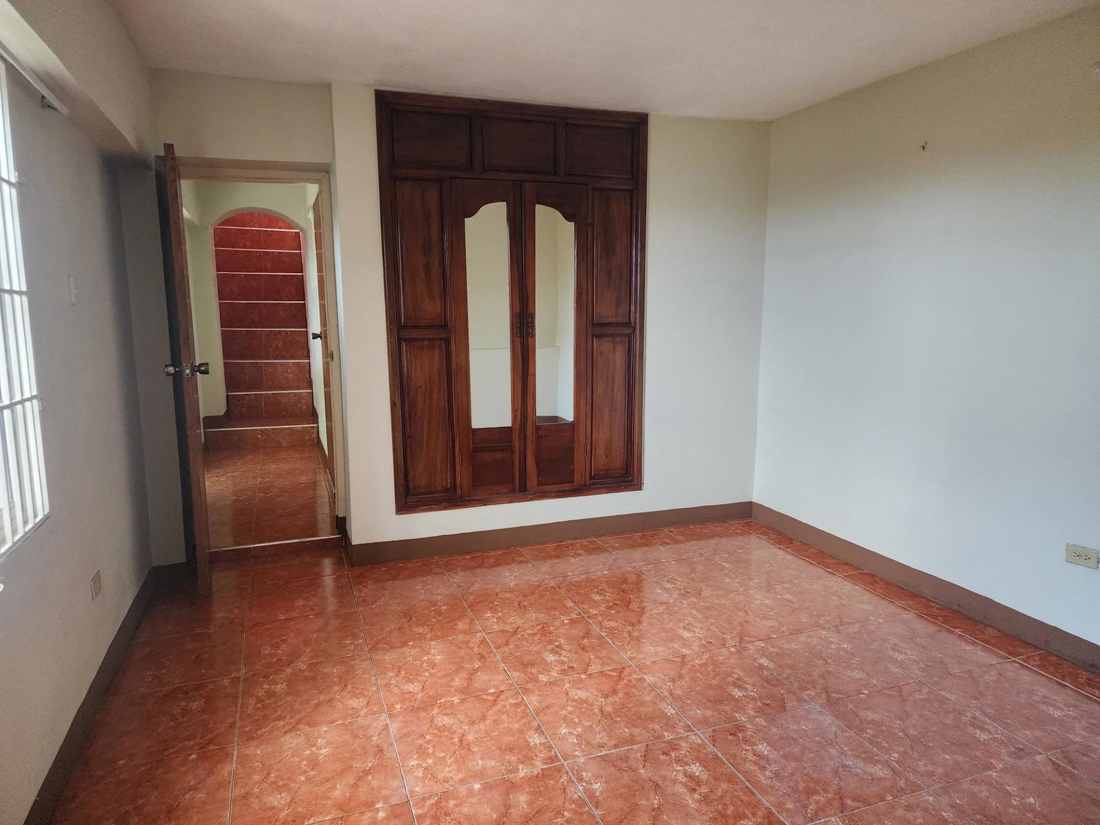 Sixth image of Catherine Drive in Kingston 19, St. Andrew, Jamaica - property is For Rent