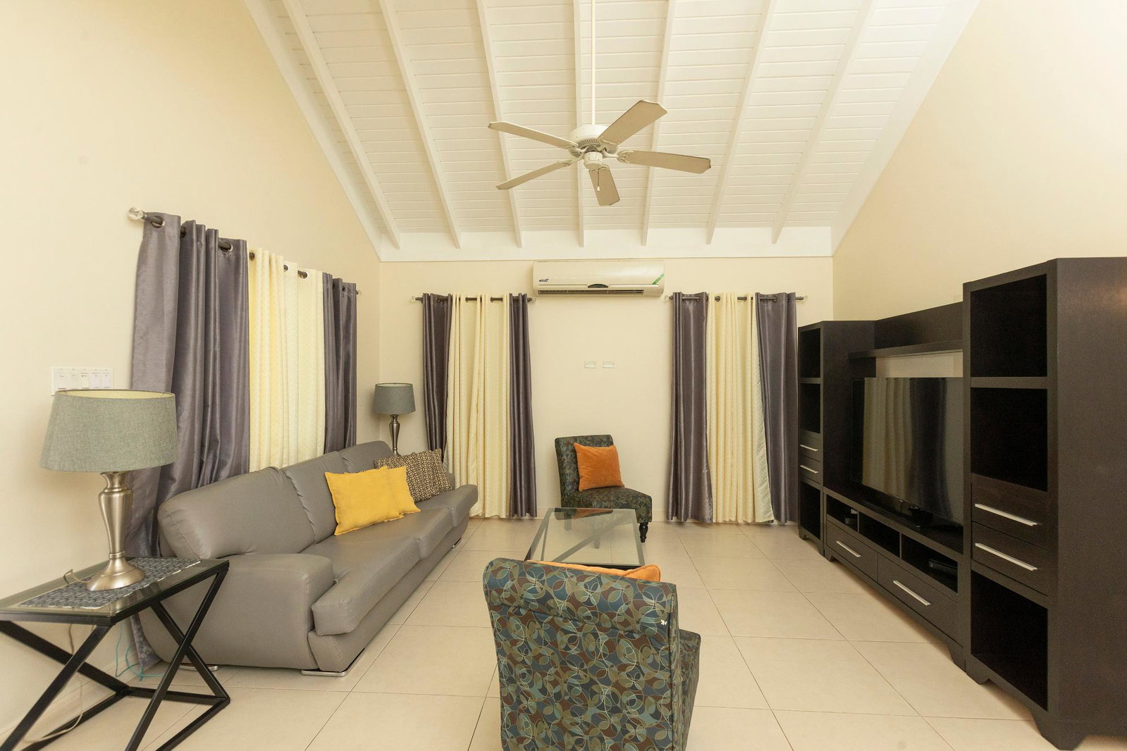 Sixth image of 371- Coolshade Ave Richmond in Richmond, St. Ann, Jamaica - property is For Rent