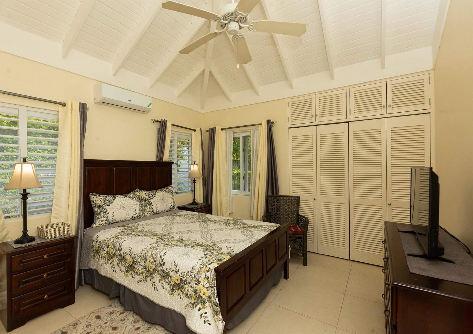 Ninth image of 371- Coolshade Ave Richmond in Richmond, St. Ann, Jamaica - property is For Rent