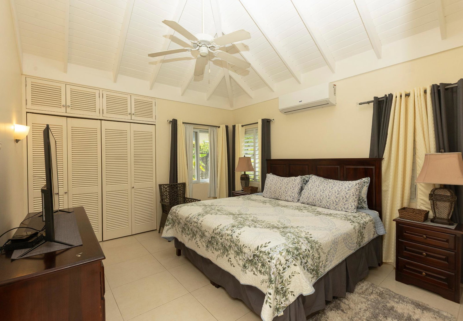 Tenth image of 371- Coolshade Ave Richmond in Richmond, St. Ann, Jamaica - property is For Rent