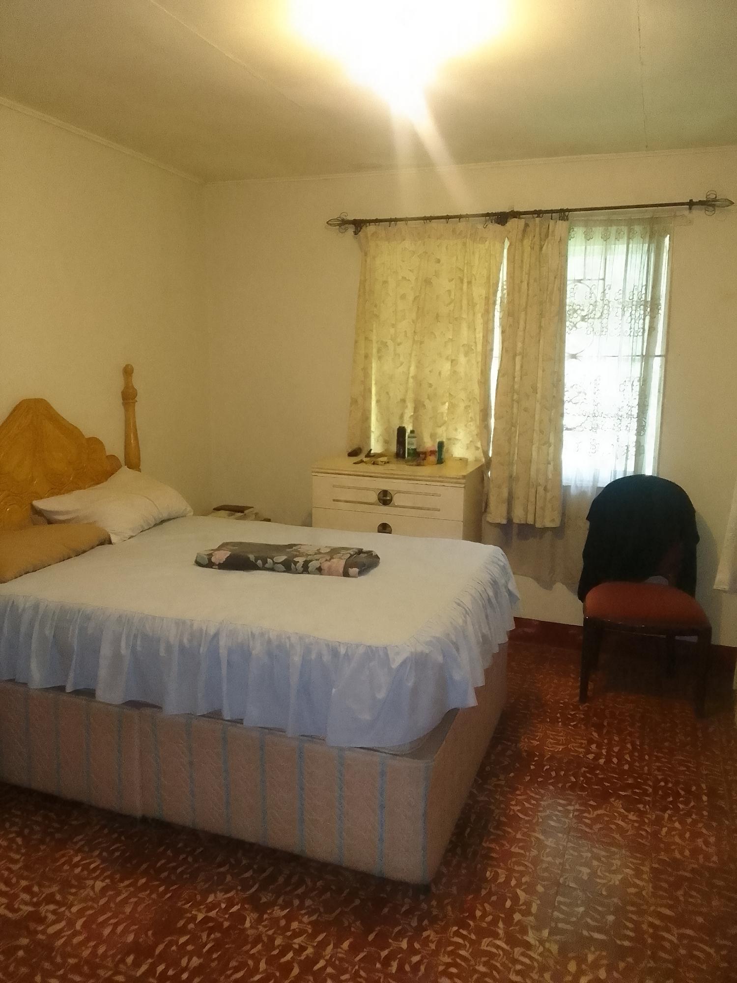 Fifth image of Old Porus rd in Porus, Manchester, Jamaica - property is For Sale