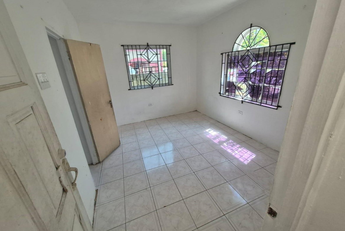 Fifth image of Lot 5 se 4th Street in East Chedwin, St. Catherine, Jamaica - property is For Sale