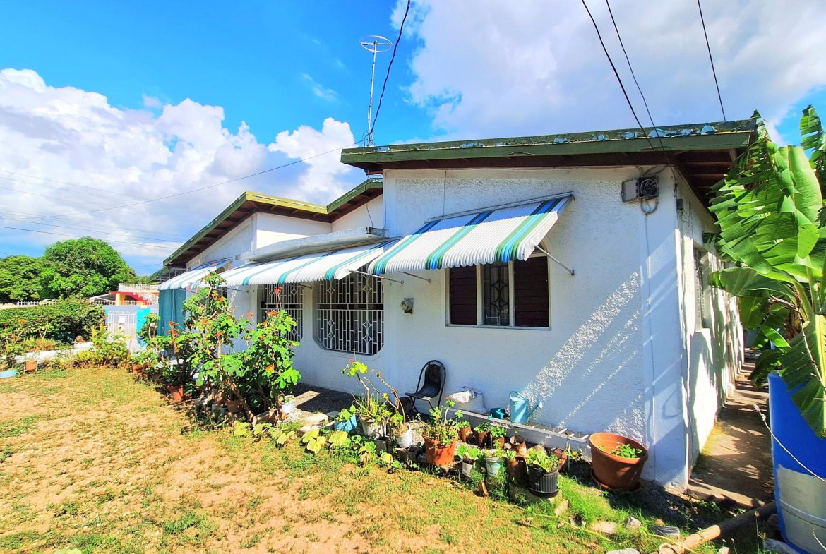 First image of 280b Washington Gardens in Kingston 20, St. Andrew, Jamaica - property is For Sale