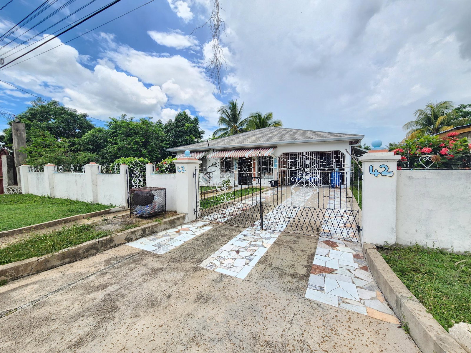 First image of 42 Clayton Way in Spanish Town, St. Catherine, Jamaica - property is For Sale