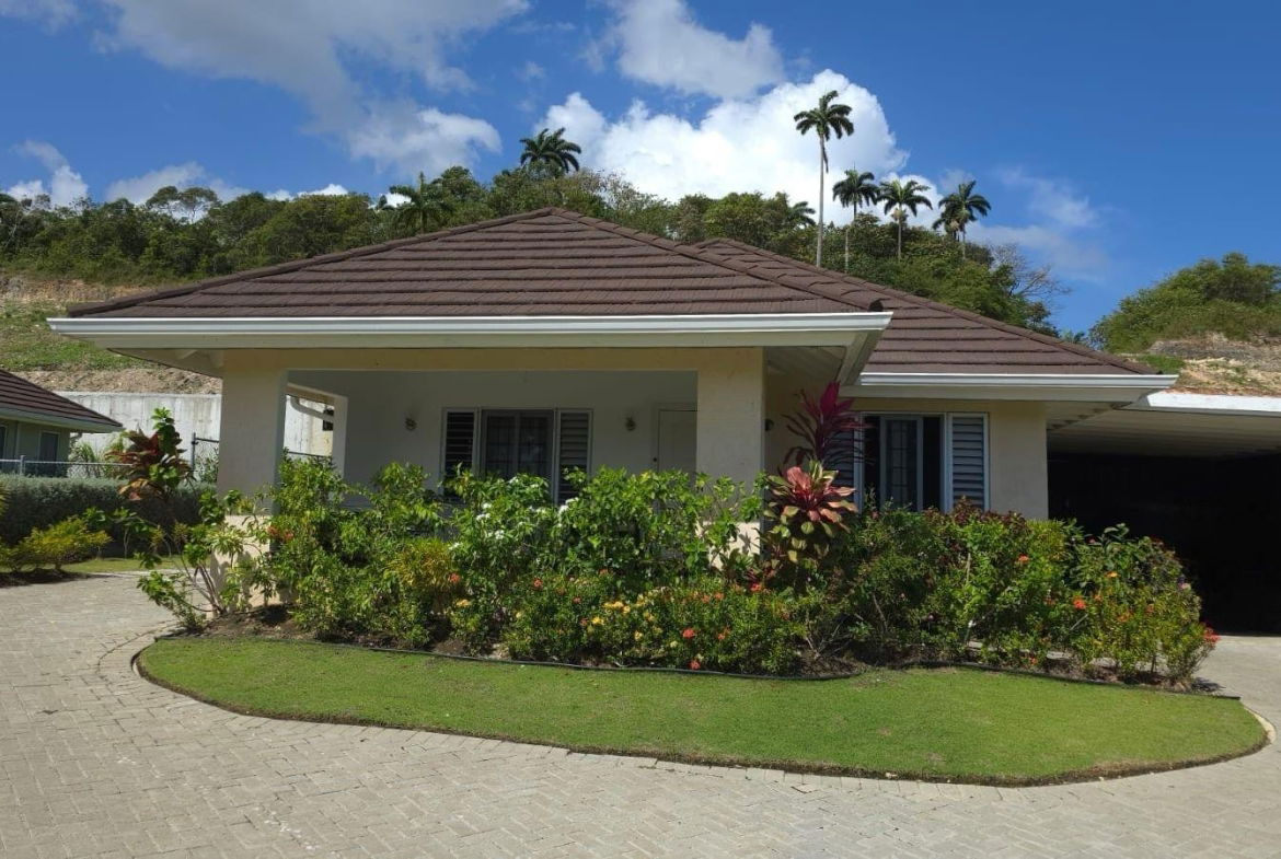 Second image of The Crest- Coconut Avenue, Richmond in Richmond, St. Ann, Jamaica - property is For Rent