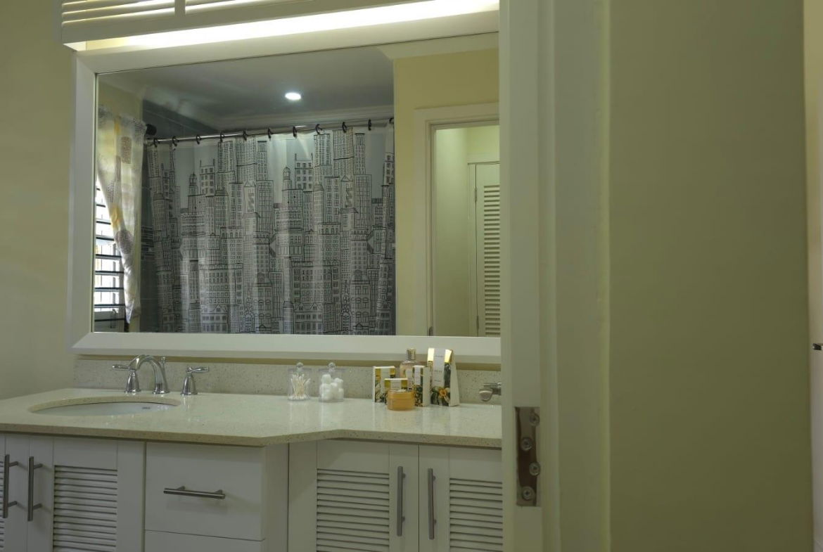 Twelfth image of The Crest- Coconut Avenue, Richmond in Richmond, St. Ann, Jamaica - property is For Rent