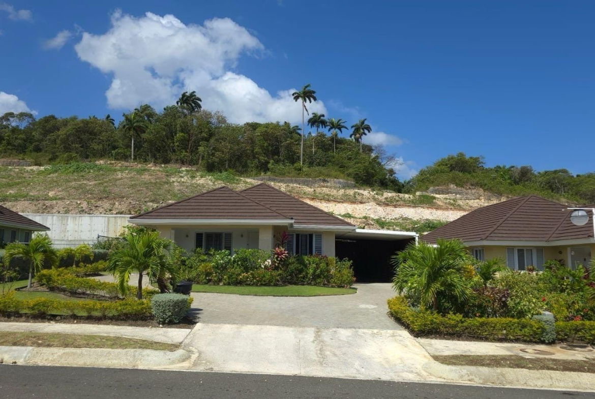 First image of The Crest- Coconut Avenue, Richmond in Richmond, St. Ann, Jamaica - property is For Rent