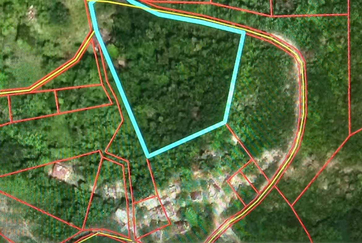 Fifteenth image of Burnt Ground, Santa Cruz in Santa Cruz, St. Elizabeth, Jamaica - property is For Sale