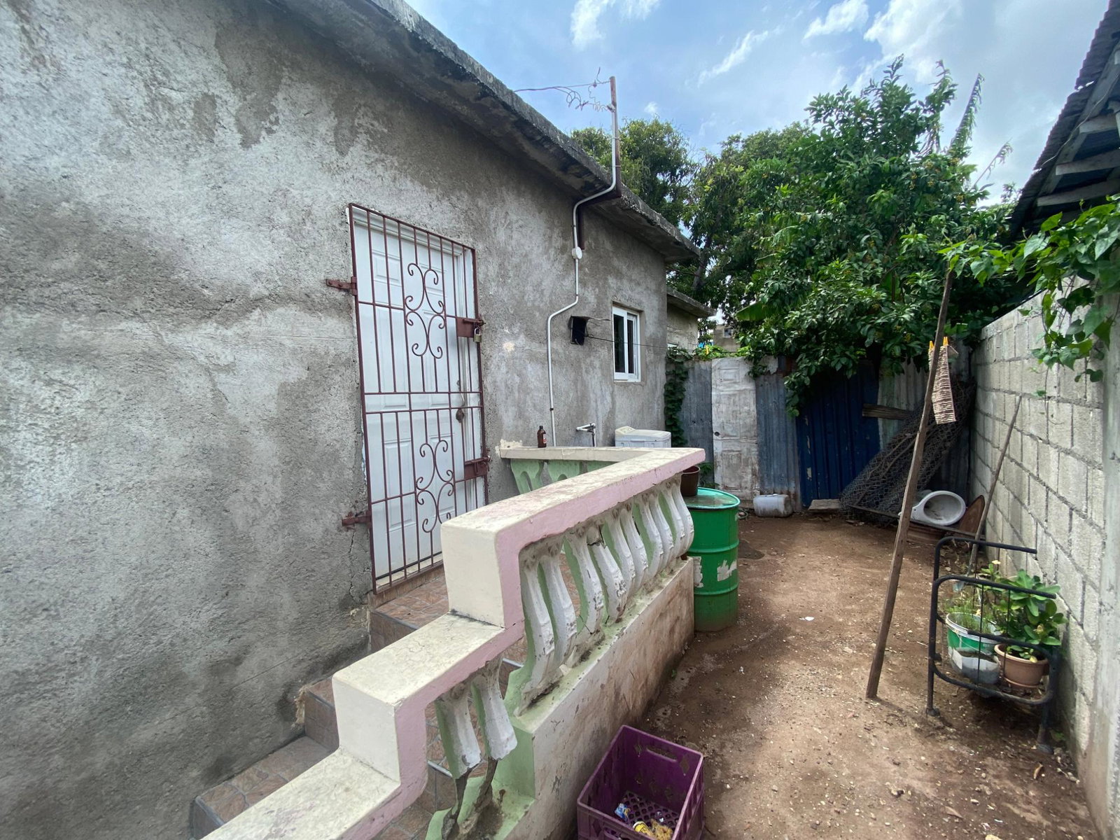 4-Bedroom-House-for-Sale-in-Kingston-2-Jamaica-2-Levy-Road Fifth image of 2 Levy Road in KINGSTON, Kingston, Jamaica - property is For Sale