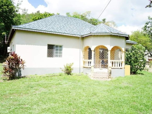First image of White Hall in Middle Quarters, St. Elizabeth, Jamaica - property is For Sale