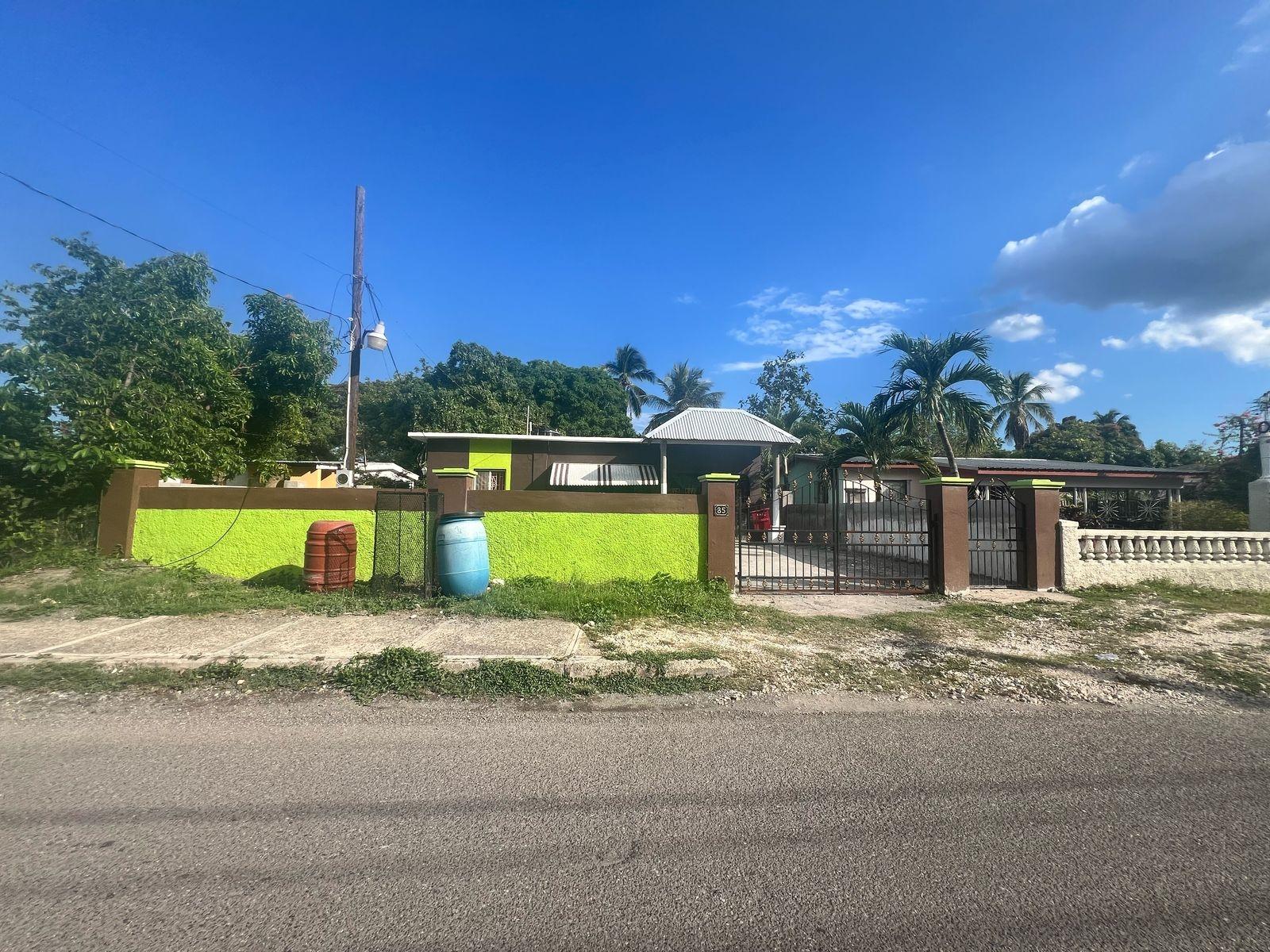 4-Bedroom-House-for-Sale-on-Federal-Road-St.-Catherine-Jamaica Second image of Federal Road in Spanish Town, St. Catherine, Jamaica - property is For Sale