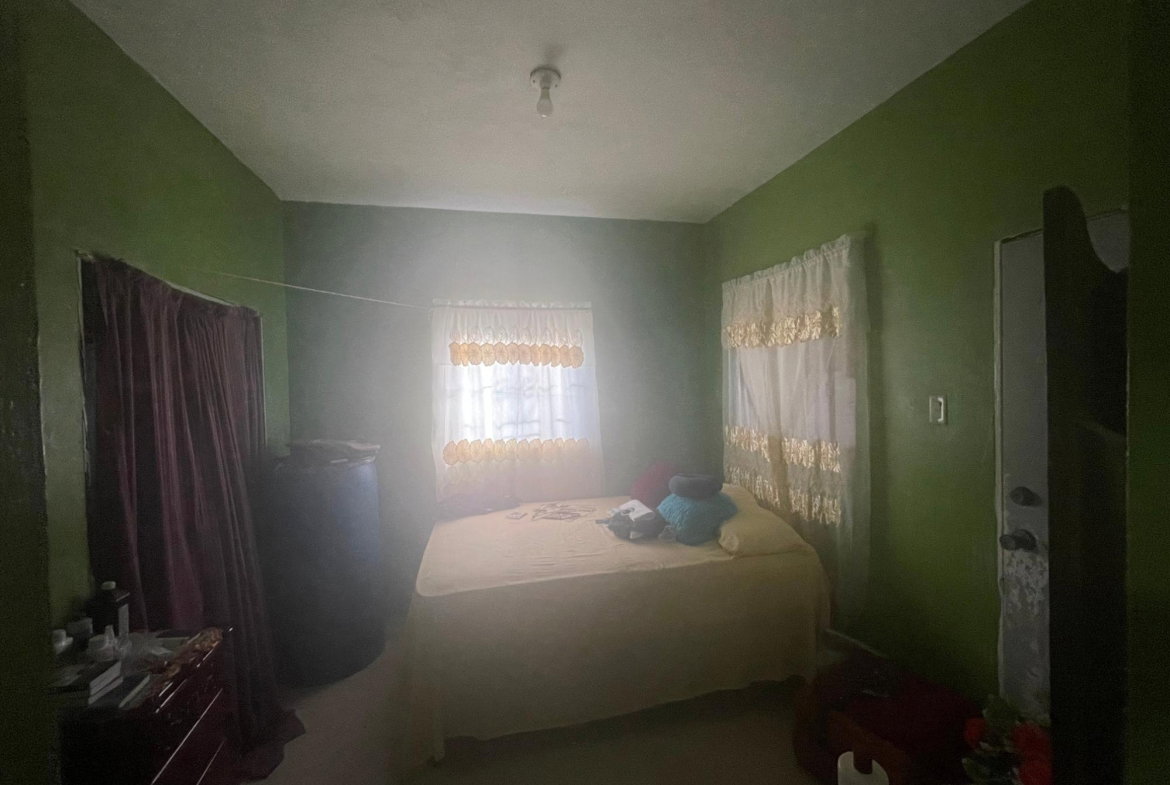 Seventeenth image of Federal Road in Spanish Town, St. Catherine, Jamaica - property is For Sale