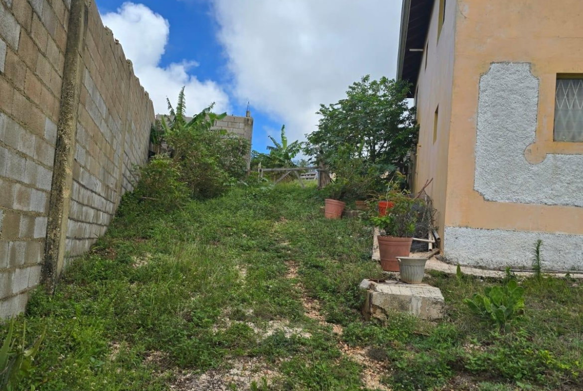 Thirteenth image of Cocoa Walk District in Cross Keys, Manchester, Jamaica - property is For Sale