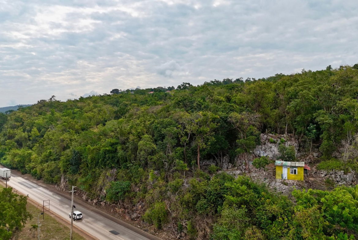Twenty-Fourth image of Discovery Bay in Discovery Bay, St. Ann, Jamaica - property is For Sale