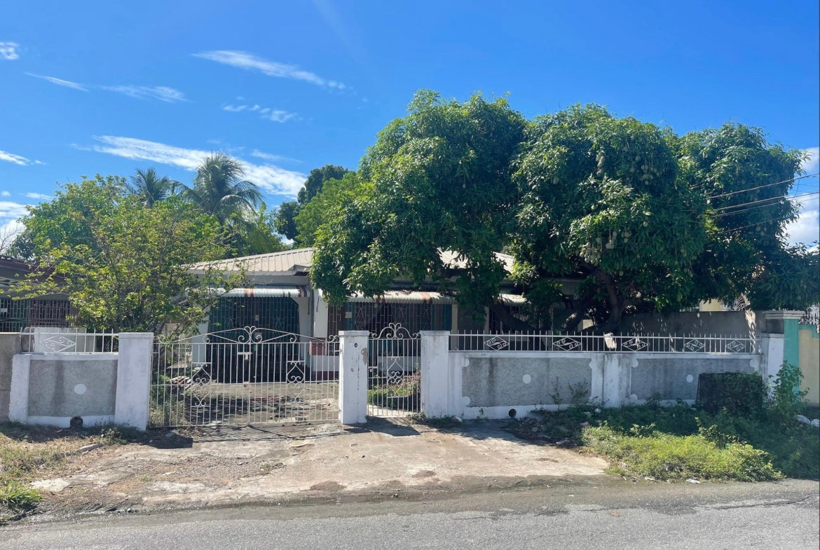 First image of 187 Westminster Avenue in Spanish Town, St. Catherine, Jamaica - property is For Sale