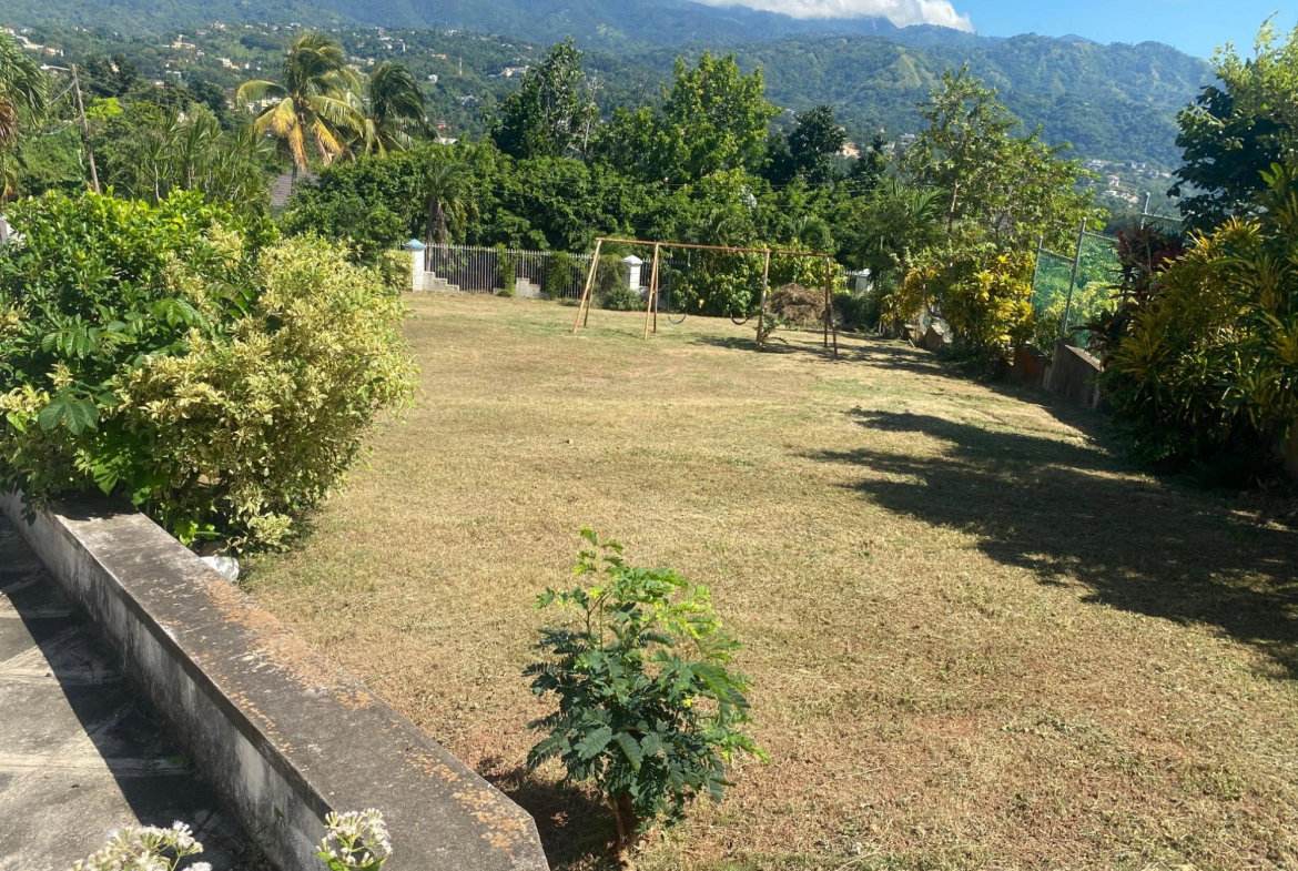 Fourth image of 8 Corvus Close in Kingston 19, St. Andrew, Jamaica - property is For Sale