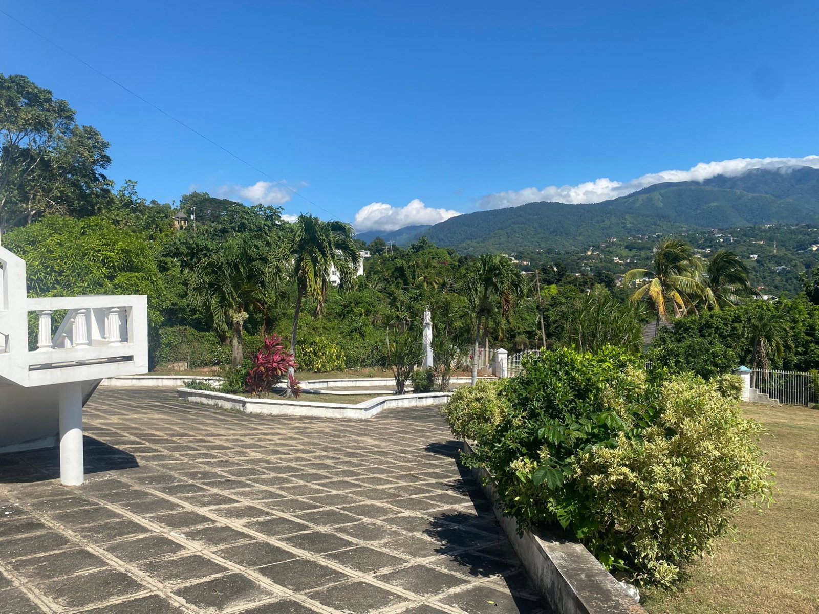 Fifth image of 8 Corvus Close in Kingston 19, St. Andrew, Jamaica - property is For Sale