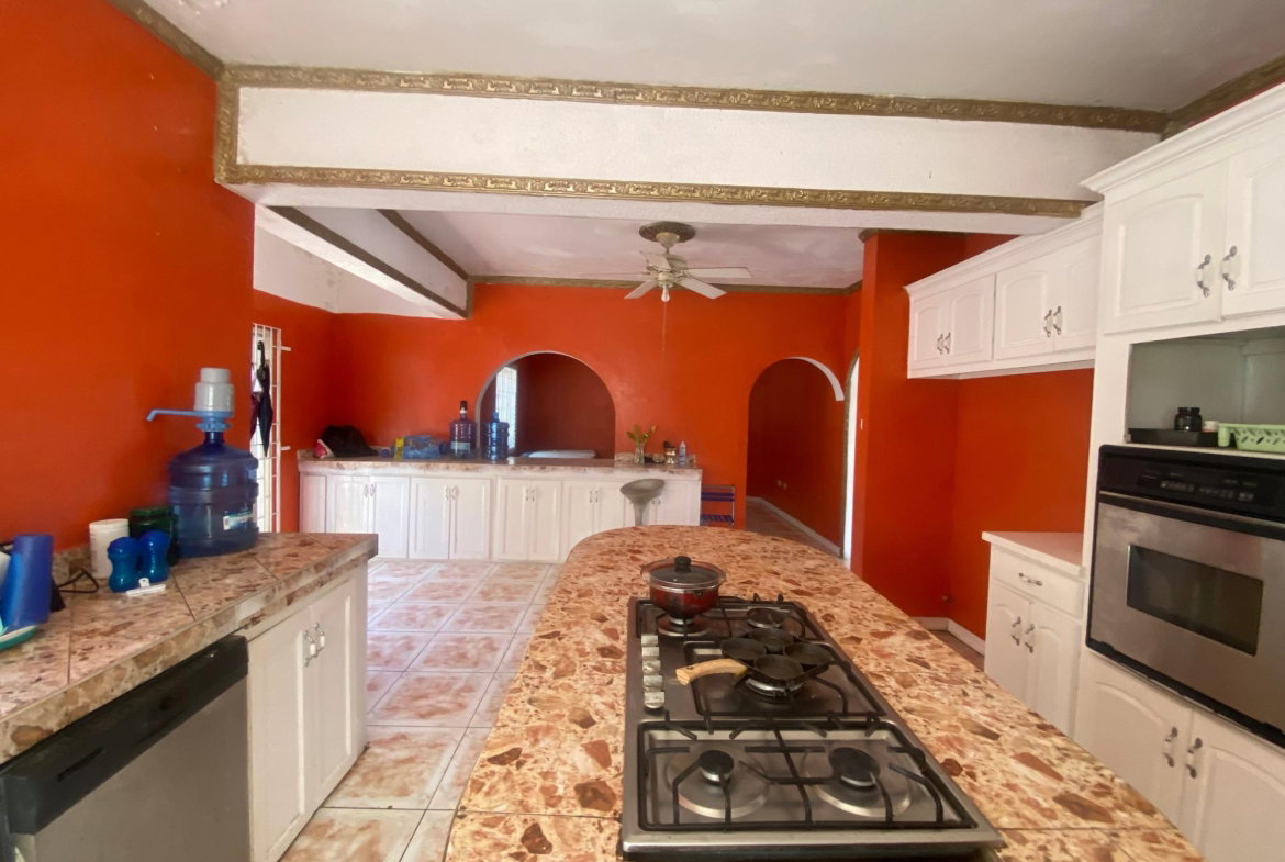 Tenth image of 8 Corvus Close in Kingston 19, St. Andrew, Jamaica - property is For Sale
