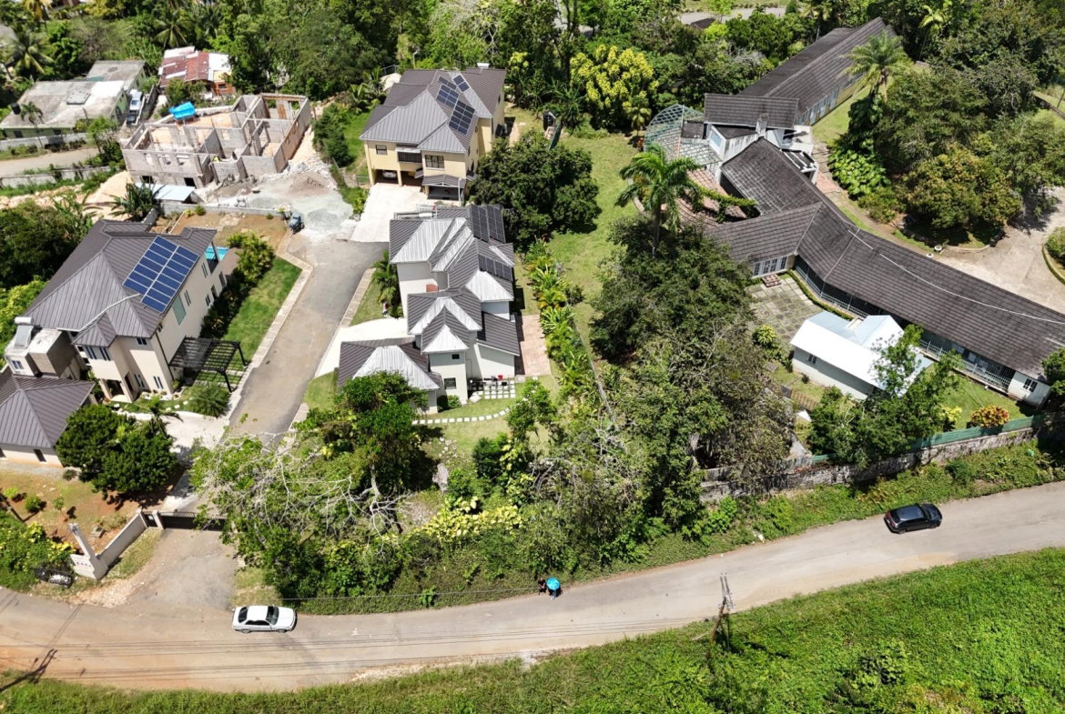 Eleventh image of Sherbourne Heights in Stony Hill P.O., St. Andrew, Jamaica - property is For Sale