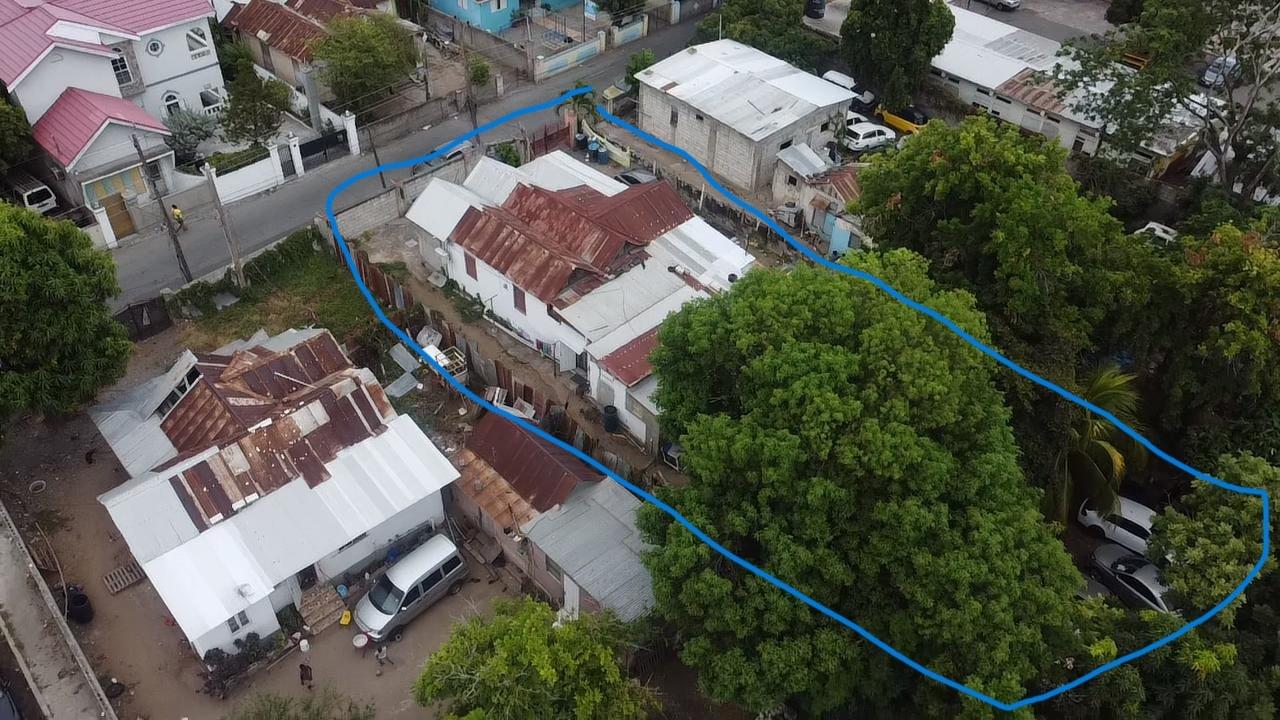 7-Bed-7-Bath-House-for-Sale-in-Central-Kingston-–-Ideal-for-Residential-or-Mixed-Use-Development Thirteenth image of 3 1/4 Jackson Road in Kingston 2, Kingston, Jamaica - property is For Sale