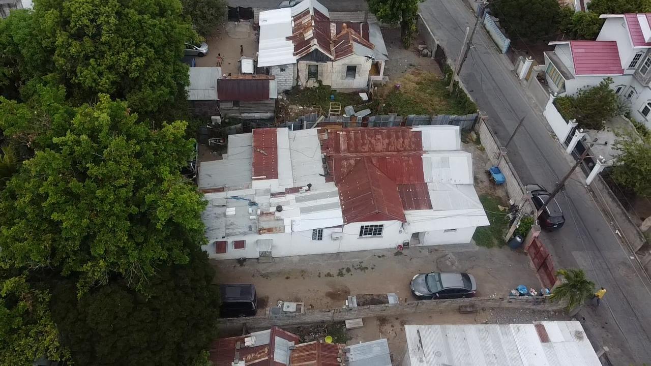 7-Bed-7-Bath-House-for-Sale-in-Central-Kingston-–-Ideal-for-Residential-or-Mixed-Use-Development Fifteenth image of 3 1/4 Jackson Road in Kingston 2, Kingston, Jamaica - property is For Sale