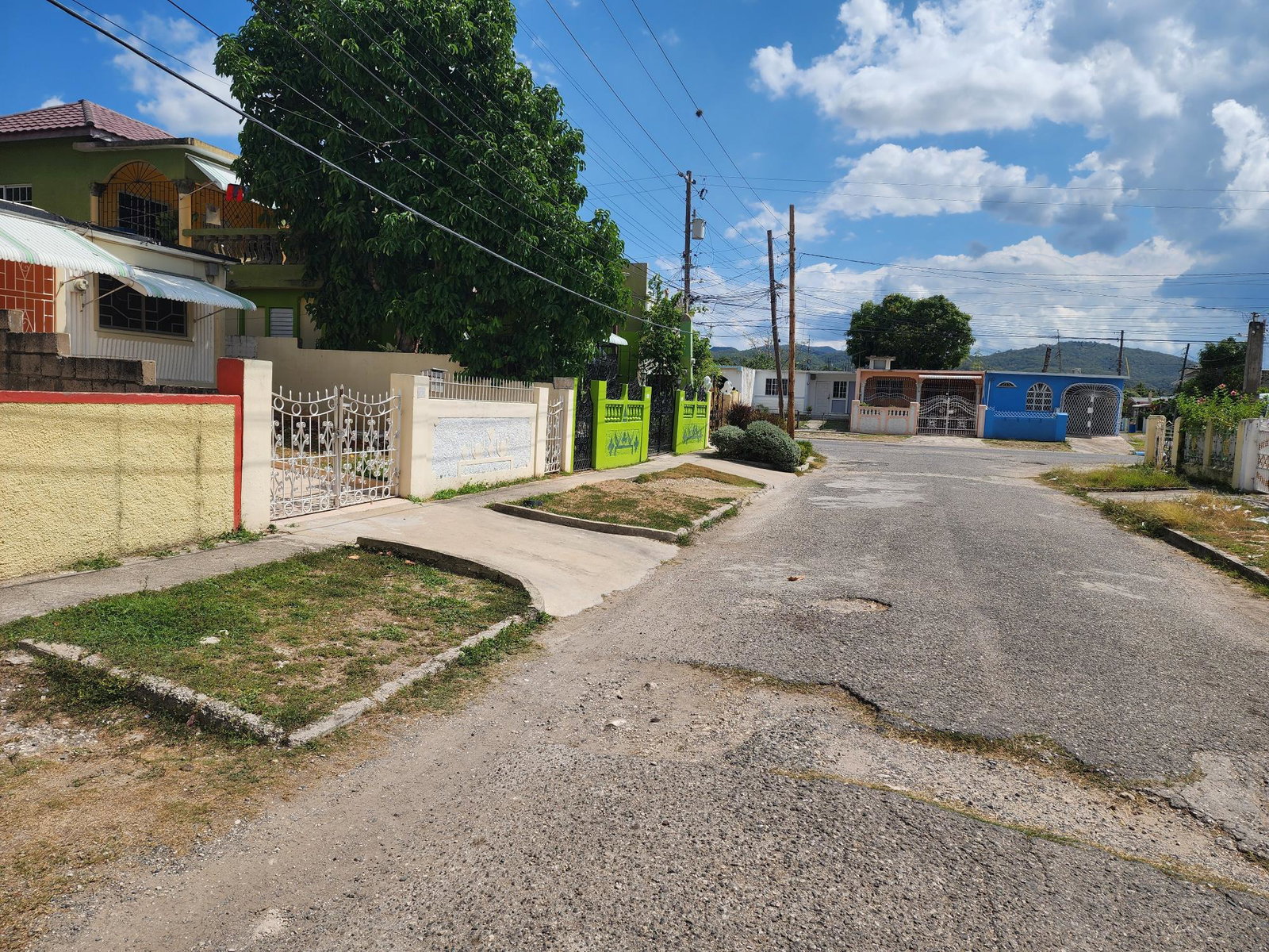 Second image of 6 Lantana Court in Spanish Town, St. Catherine, Jamaica - property is For Sale