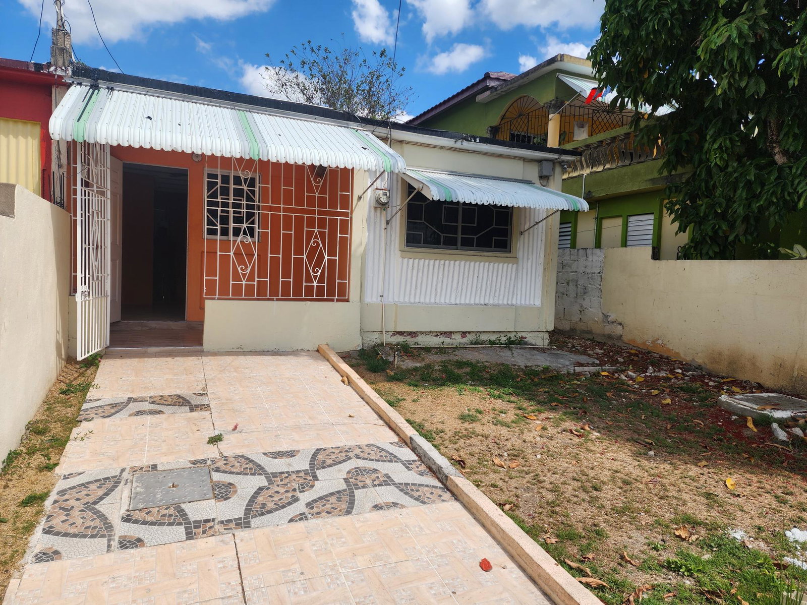 Fourth image of 6 Lantana Court in Spanish Town, St. Catherine, Jamaica - property is For Sale