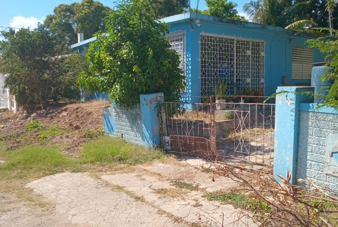 Fifth image of 824 Seaton Crescent, Ensom ci in Ensom City, St. Catherine, Jamaica - property is For Sale