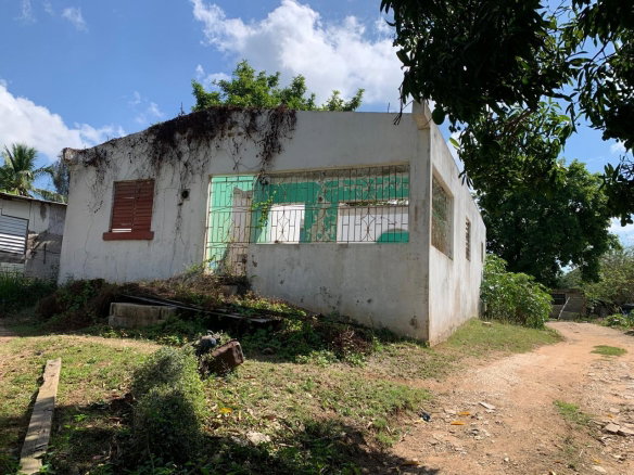 First image of 10 Cashonia Drive, Lauriston in Lauriston, St. Catherine, Jamaica - property is For Sale