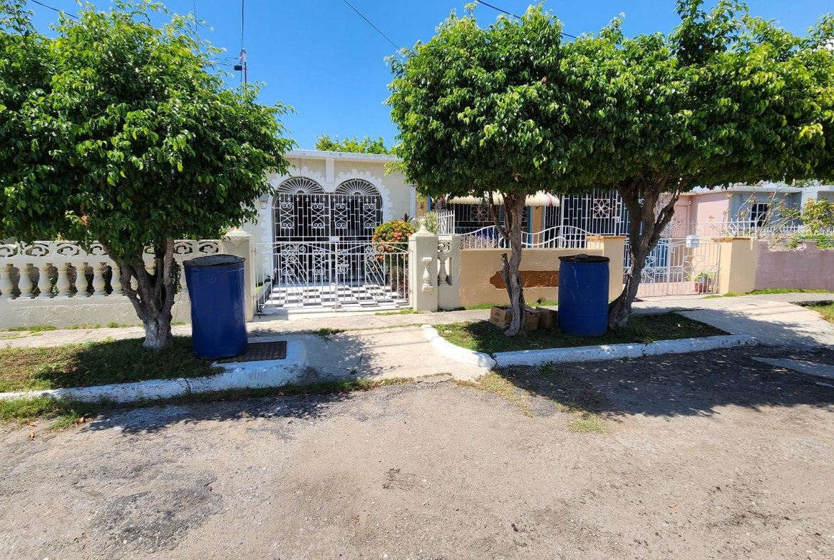Second image of 972 Portsea Way in Portsmouth, St. Catherine, Jamaica - property is For Sale