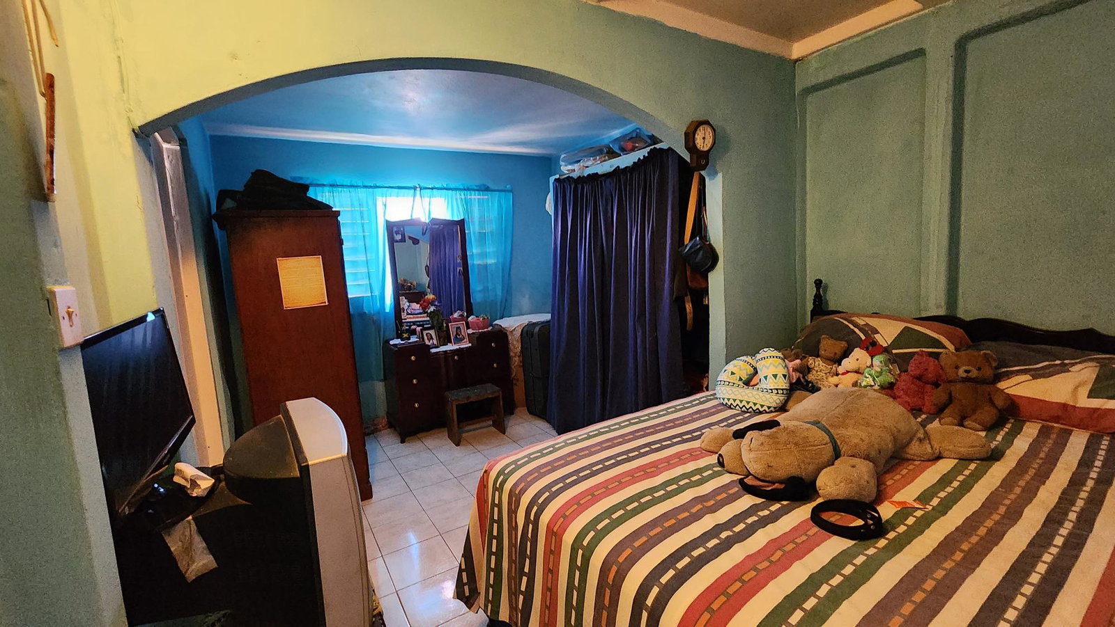 Twelfth image of 972 Portsea Way in Portsmouth, St. Catherine, Jamaica - property is For Sale