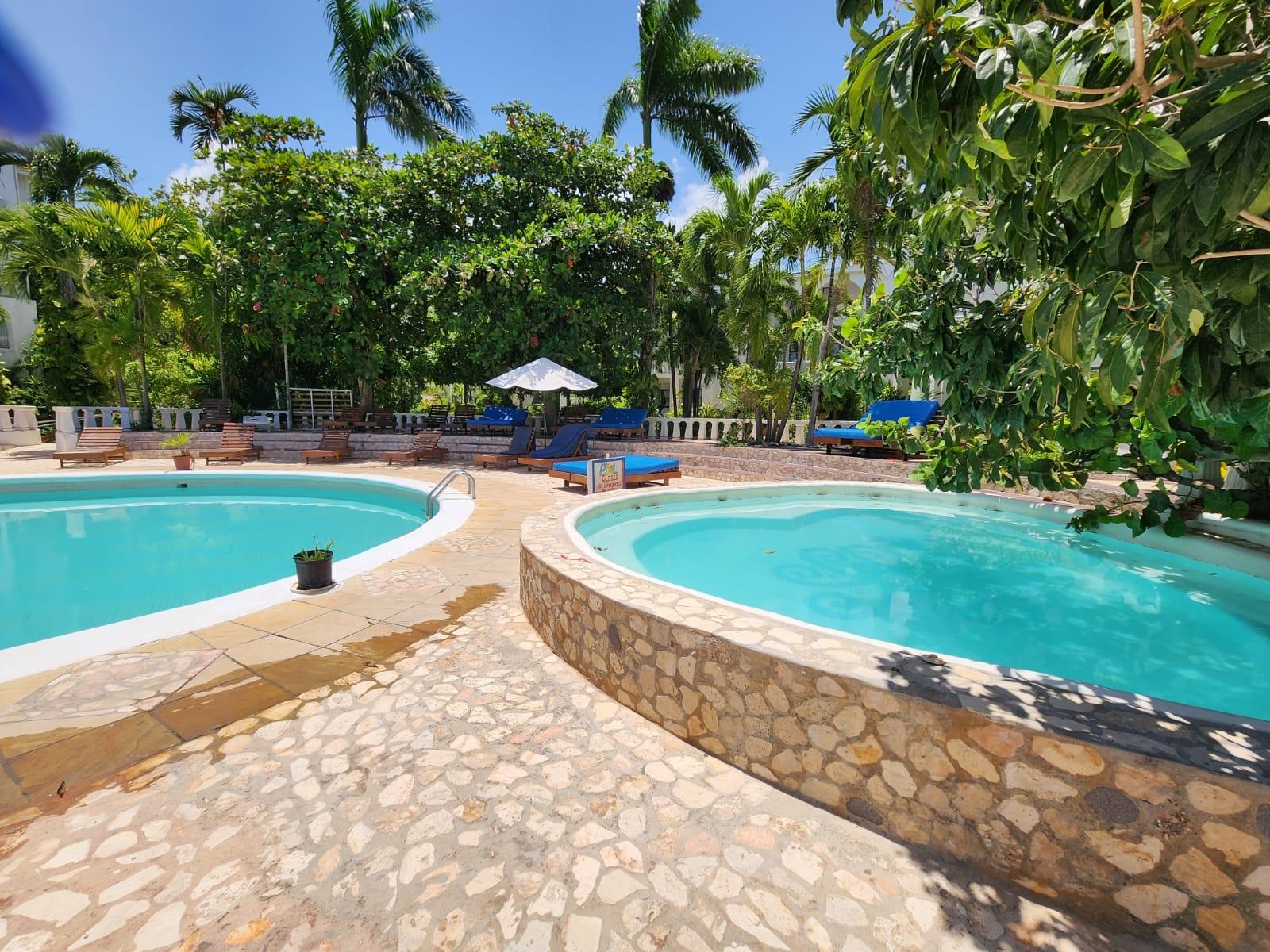 Beachfront-2-Bedroom-Apartment-for-Sale-in-Runaway-Bay-St.-Ann-Franklin-D-Resort Nineteenth image of 124- Franklin d Resort And Spa in Runaway Bay, St. Ann, Jamaica - property is For Sale