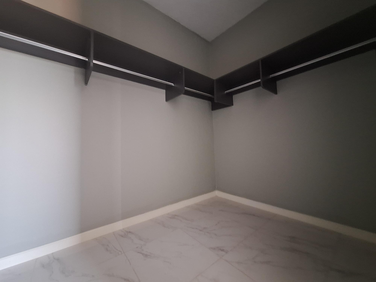 Fourteenth image of 15- Seaview Avenue, Kingston in Kingston 6, St. Andrew, Jamaica - property is For Rent