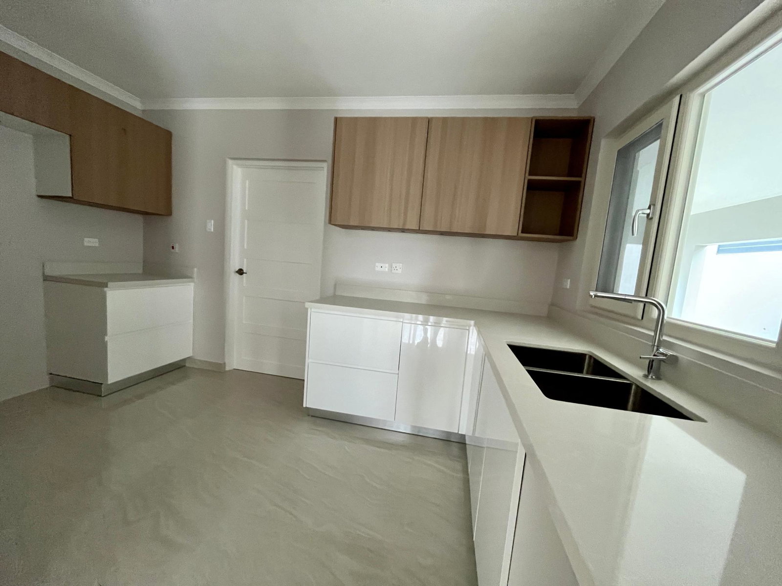 Seventh image of 3-16 Garden Close in Kingston 8, St. Andrew, Jamaica - property is For Sale