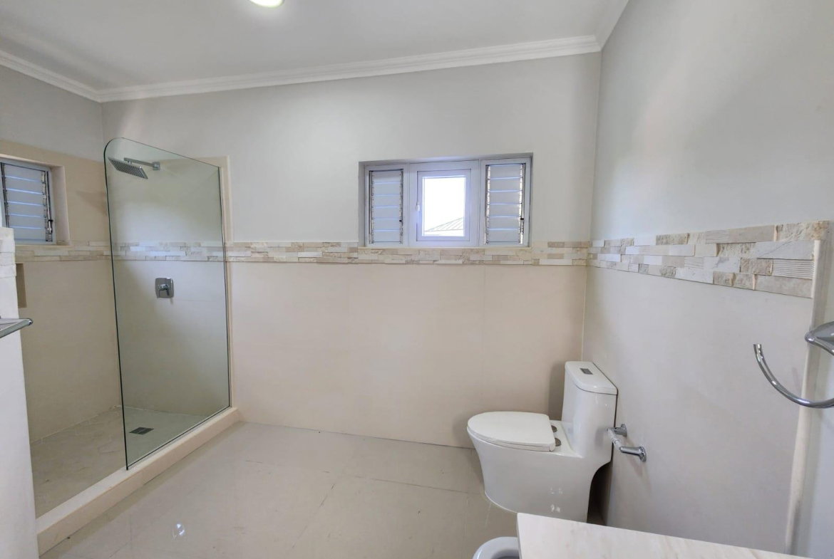Twenty-Fifth image of Villa 6-12 Upper Montrose Road, King in Kingston 6, St. Andrew, Jamaica - property is For Rent