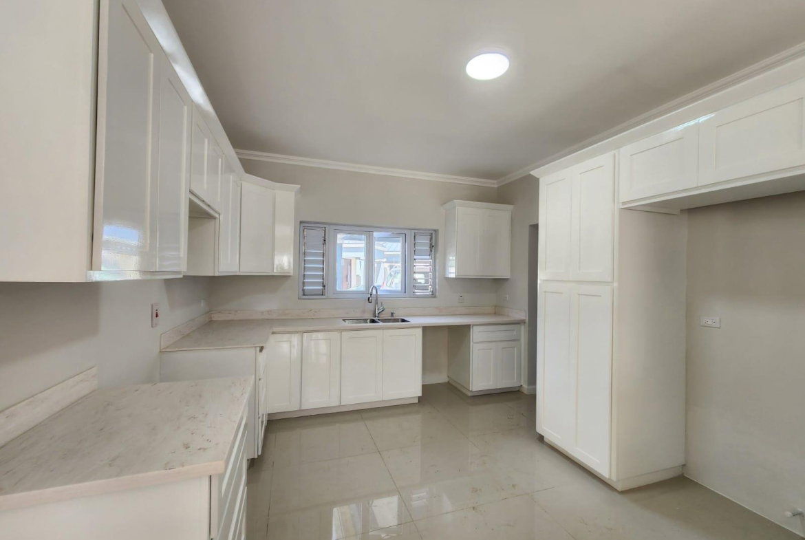 Ninth image of Villa 6-12 Upper Montrose Road, King in Kingston 6, St. Andrew, Jamaica - property is For Rent
