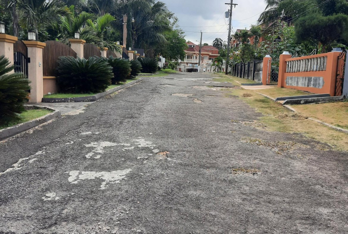 Sixteenth image of 7 Gordon Vale, Mandeville. in Mandeville, Manchester, Jamaica - property is For Sale