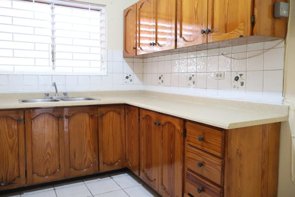 Ninth image of 27-5 Devon Road in Kingston 10, St. Andrew, Jamaica - property is For Rent