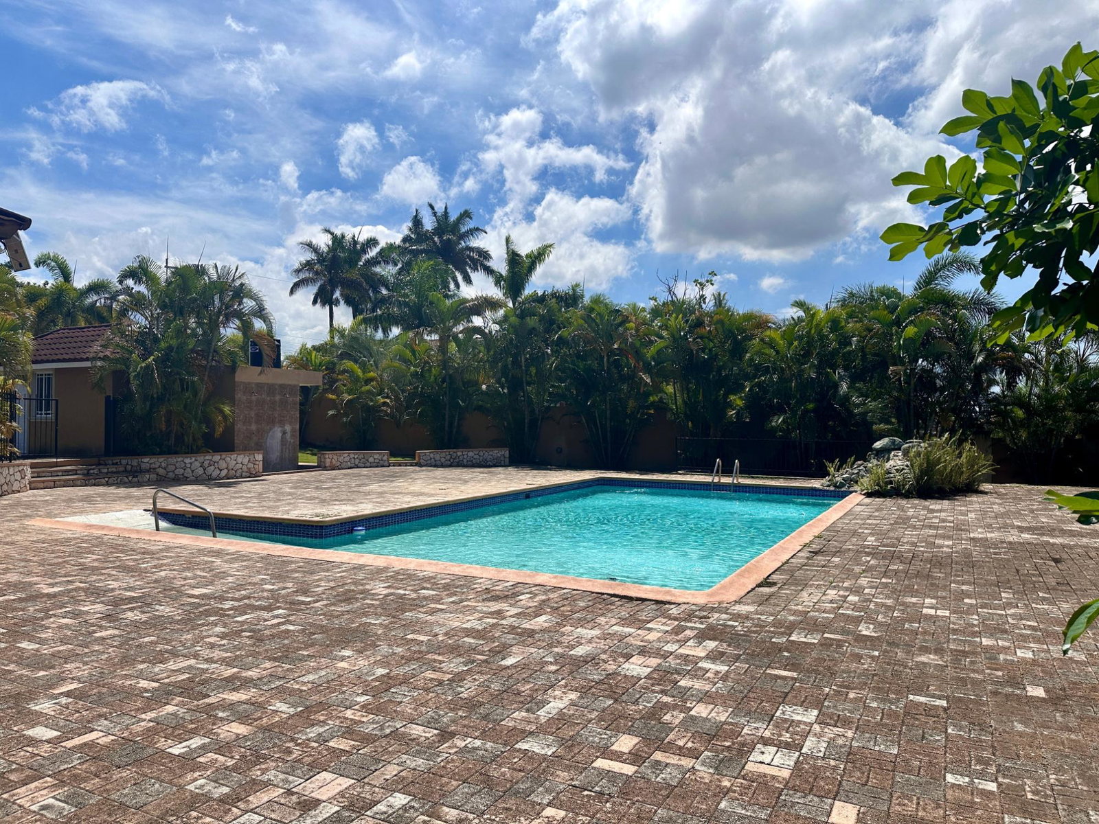 Twenty-Fifth image of 16-2a-2b Amethyst Drive in Red Hills, St. Andrew, Jamaica - property is For Rent