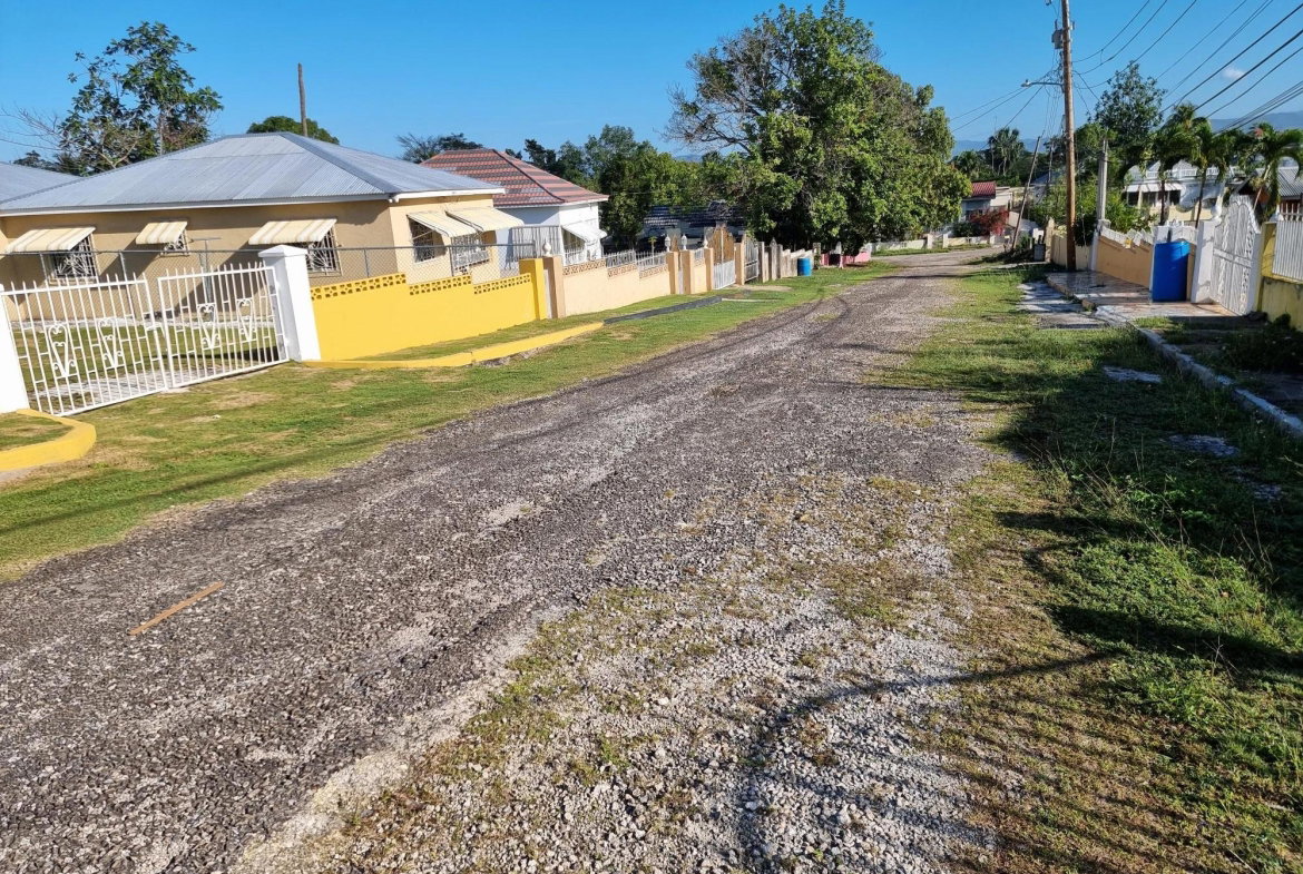 Sixteenth image of 6 Orchid Drive in Santa Cruz, St. Elizabeth, Jamaica - property is For Sale