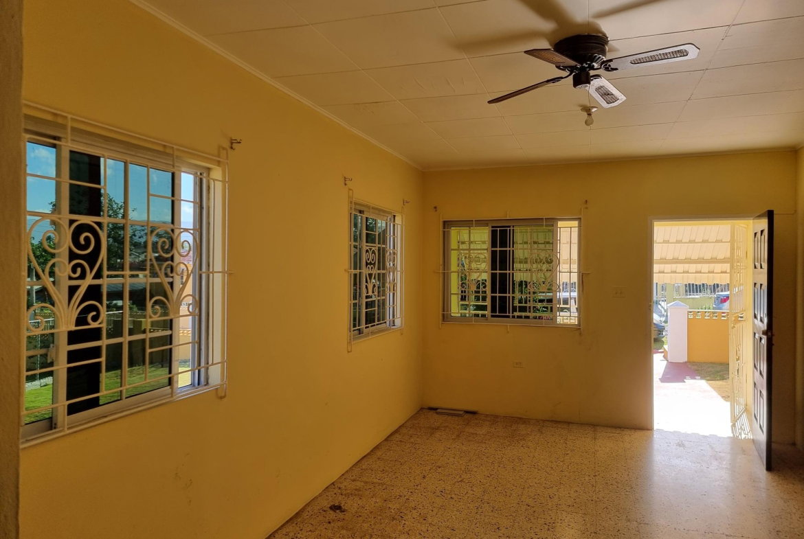 Fifth image of 6 Orchid Drive in Santa Cruz, St. Elizabeth, Jamaica - property is For Sale
