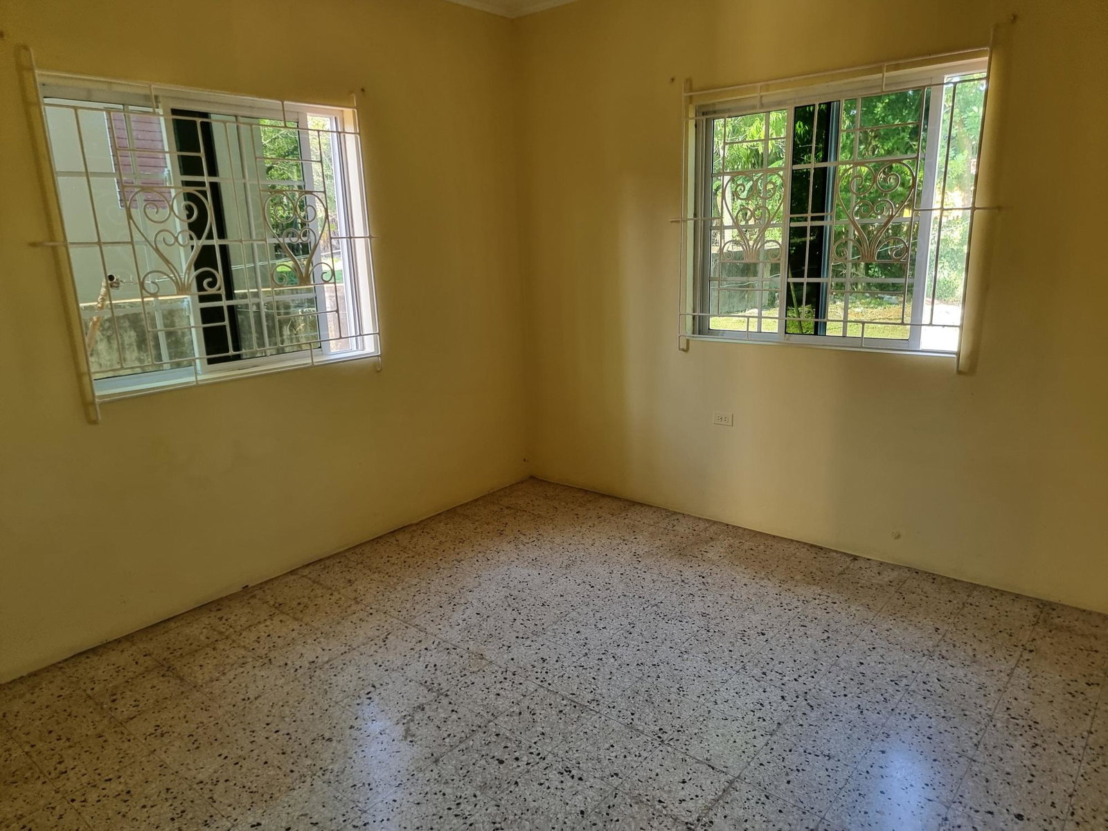 Tenth image of 6 Orchid Drive in Santa Cruz, St. Elizabeth, Jamaica - property is For Sale
