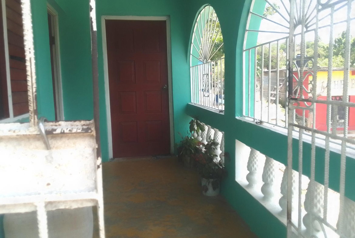 Second image of Tredegar Park/gravel Heig in Spanish Town, St. Catherine, Jamaica - property is For Sale