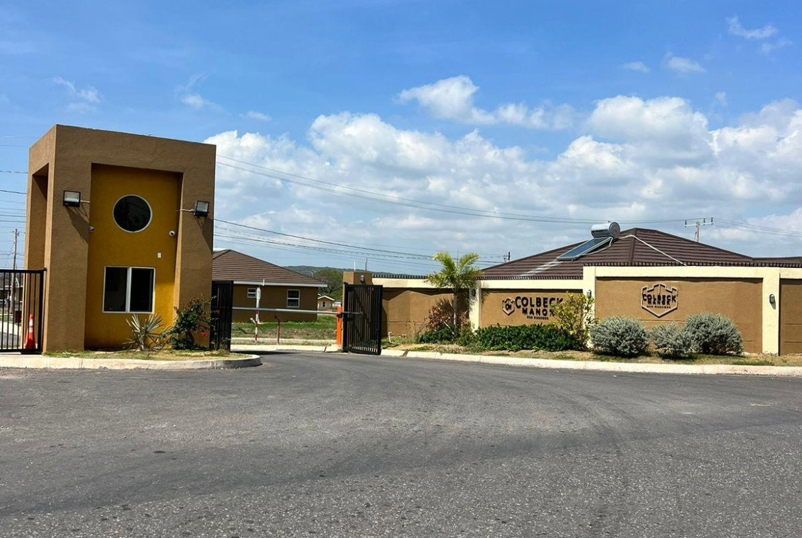 Nineteenth image of 278- Colbeck Manor in Colbeck, St. Catherine, Jamaica - property is For Rent