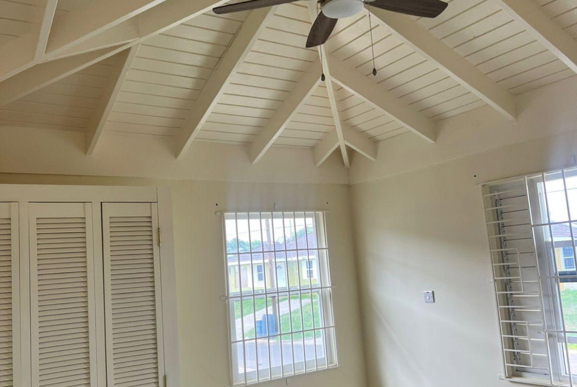Tenth image of 278- Colbeck Manor in Colbeck, St. Catherine, Jamaica - property is For Rent