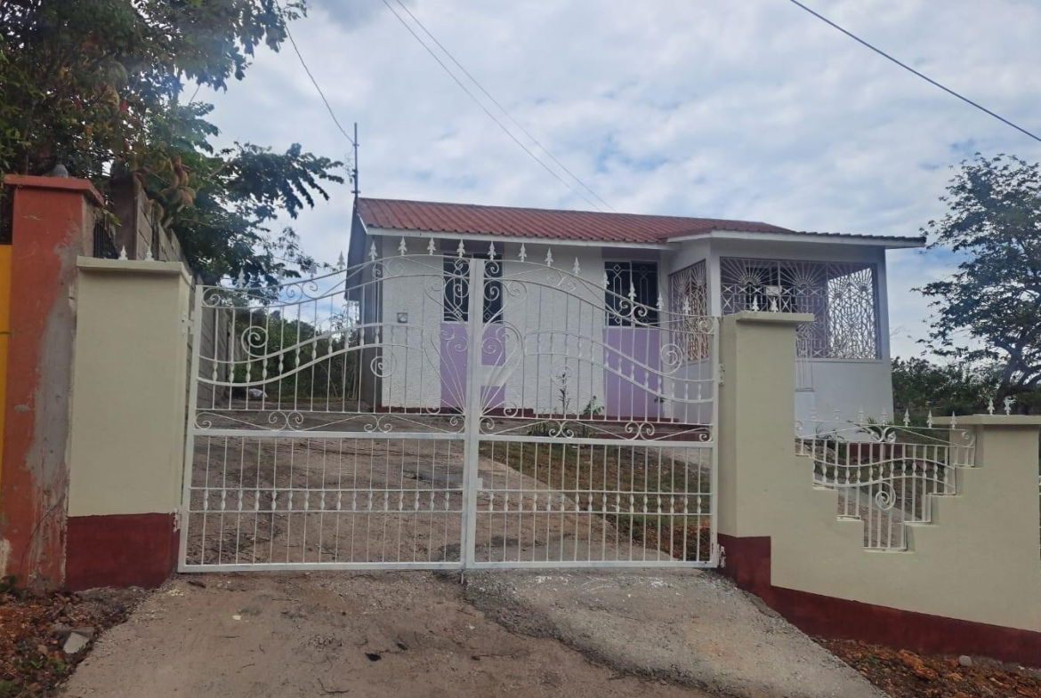 First image of 9 Bannister, Old Harbour in Old Harbour, St. Catherine, Jamaica - property is For Rent