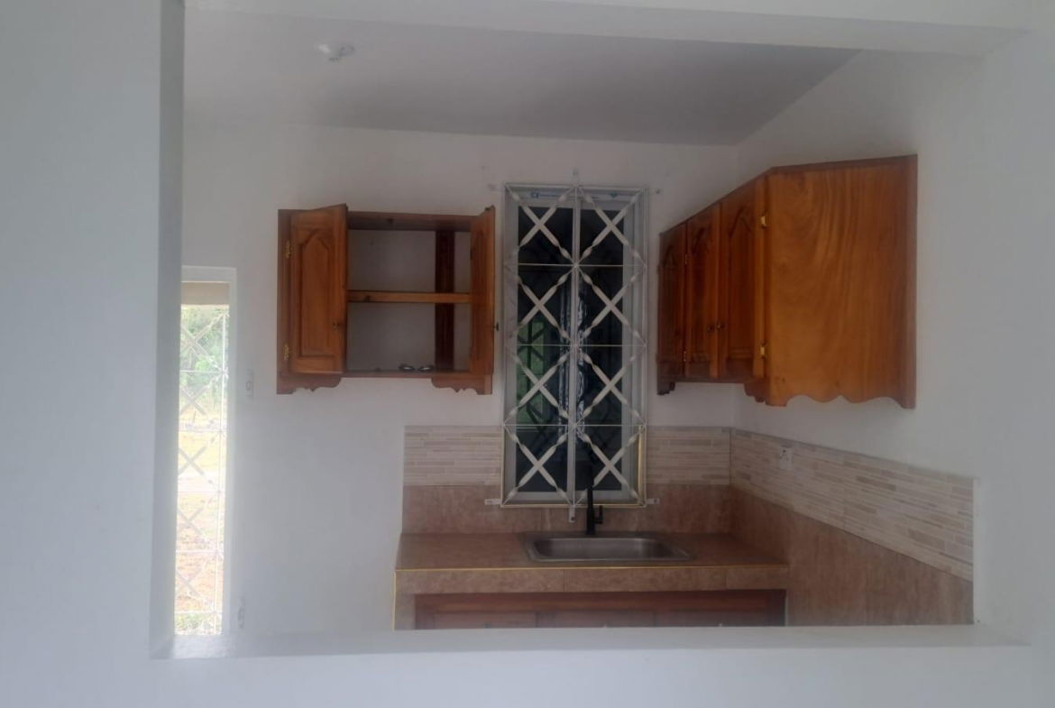 Ninth image of 9 Bannister, Old Harbour in Old Harbour, St. Catherine, Jamaica - property is For Rent